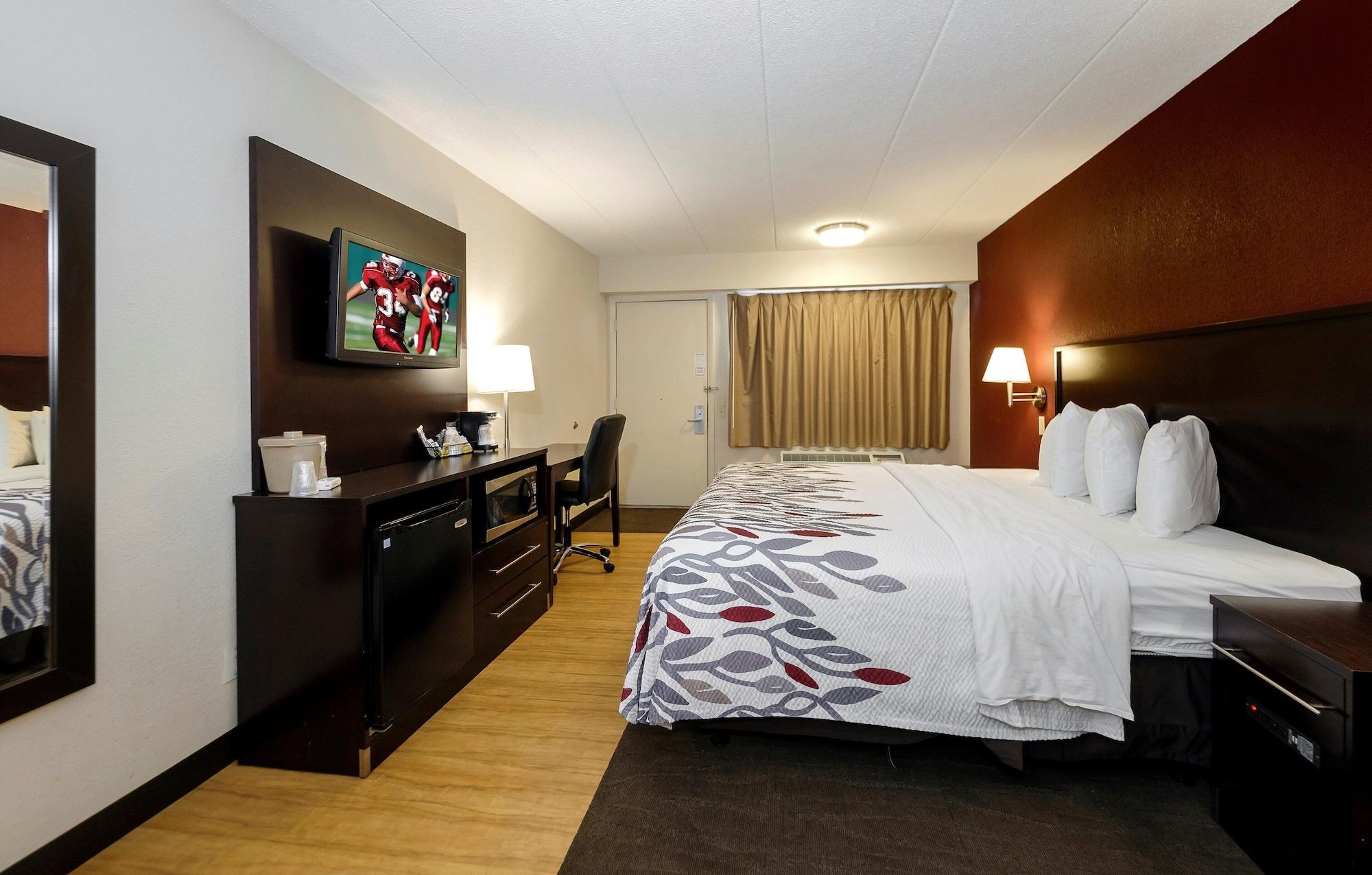 Red Roof Inn Detroit - Трой Екстер'єр фото