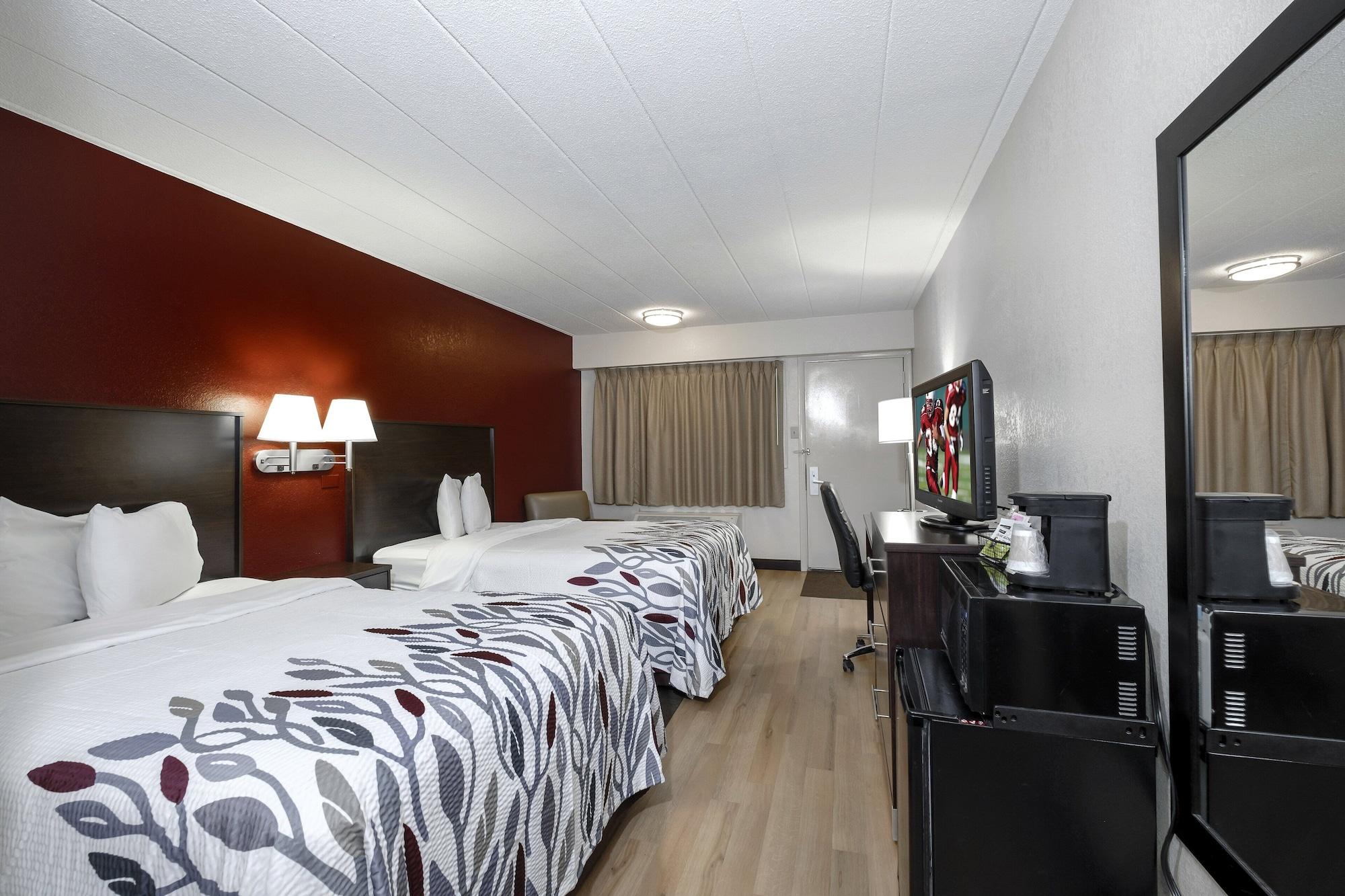 Red Roof Inn Detroit - Трой Екстер'єр фото