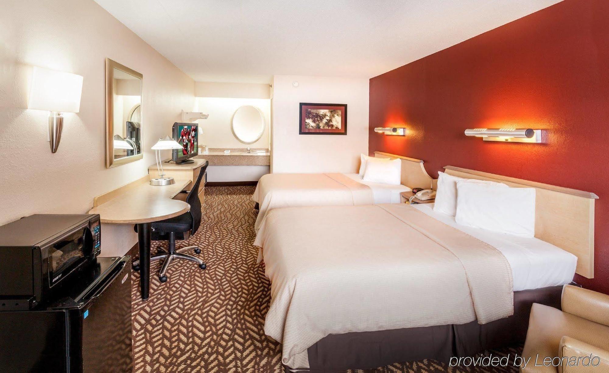 Red Roof Inn Detroit - Трой Екстер'єр фото
